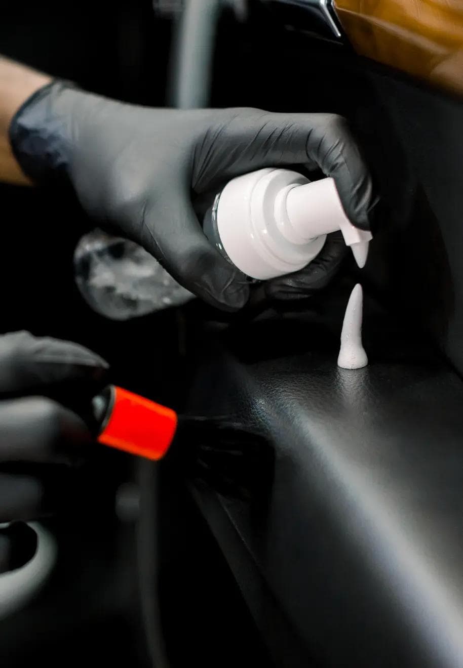 Czyszczenie i detailing wnętrz AutoManufaktura